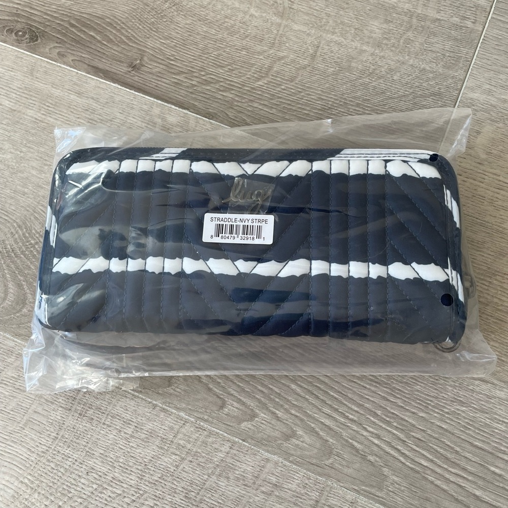 NIP Lug straddle in navy stripe